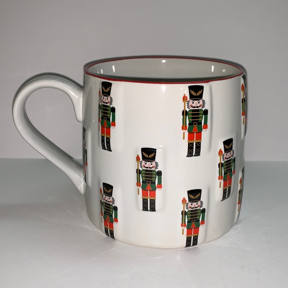 Global Design Connections Nutcracker Patterned Mug - Picture 2 of 9